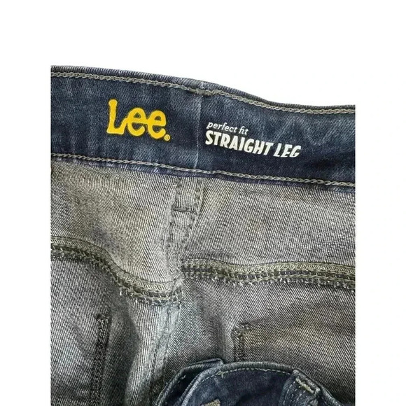 Lee Perfect Fit Straight leg‎ Women's size 16 Dark Blue Denim jeans - Picture 4 of 13